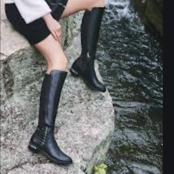 SOLD🚫 🆕VINCE CAMUTO PAYGE LEATHER KNE HIGH (Sz6 - Picture 2 of 13